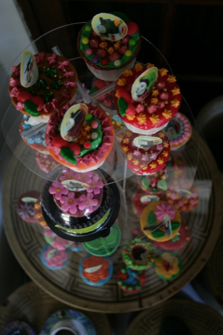 cup cake in tiers 2